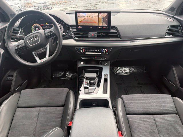 Used 2023 Audi Q5 e Prestige AWD/4WD image 16