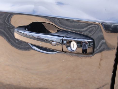 Used 2020 Dodge Journey SE w/ SE Popular Equipment Group image 21