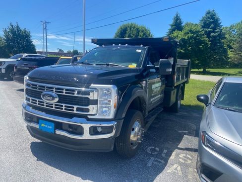 Used 2024 Ford F550 4x4 Regular Cab Super Duty image 3