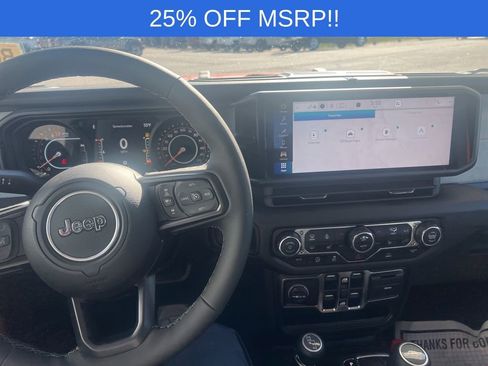 New 2025 Jeep Gladiator Sport image 11