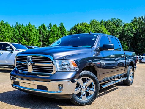Used 2017 RAM 1500 Big Horn AWD/4WD image 1