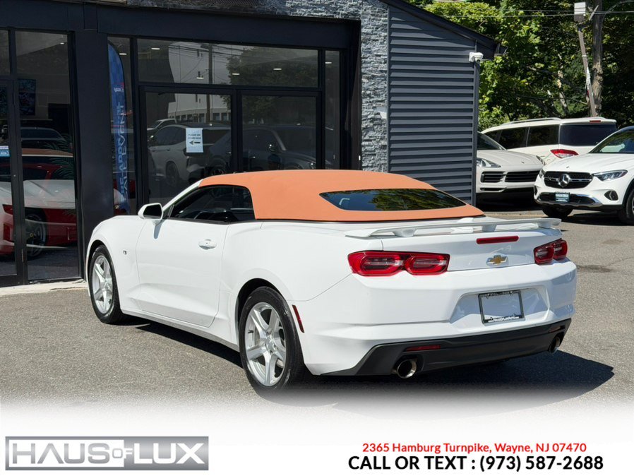 Used 2020 Chevrolet Camaro LT RWD image 14