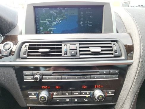 Used 2012 BMW 640i Coupe image 32