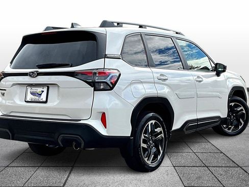 Used 2025 Subaru Forester Limited image 13