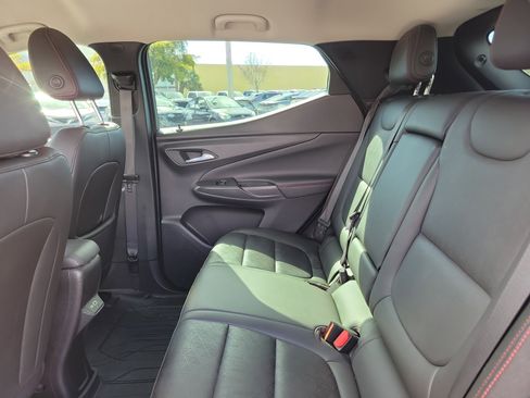 Used 2023 Chevrolet Bolt EUV LT w/ Convenience Package image 12