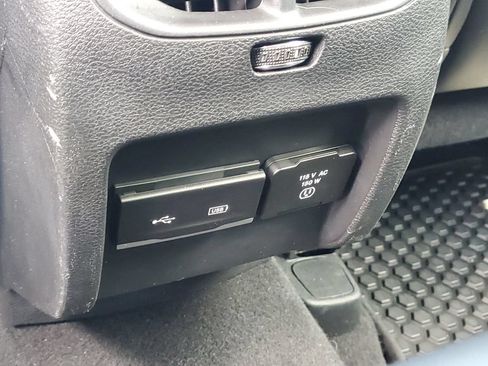 Used 2020 Jeep Cherokee Trailhawk w/ Cold Weather Group AWD/4WD image 25
