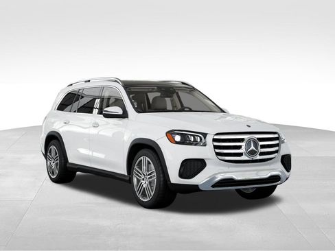 New 2025 Mercedes-Benz GLS 450 4MATIC image 10