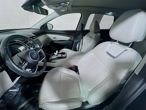 Used 2024 Hyundai Tucson Limited image 18