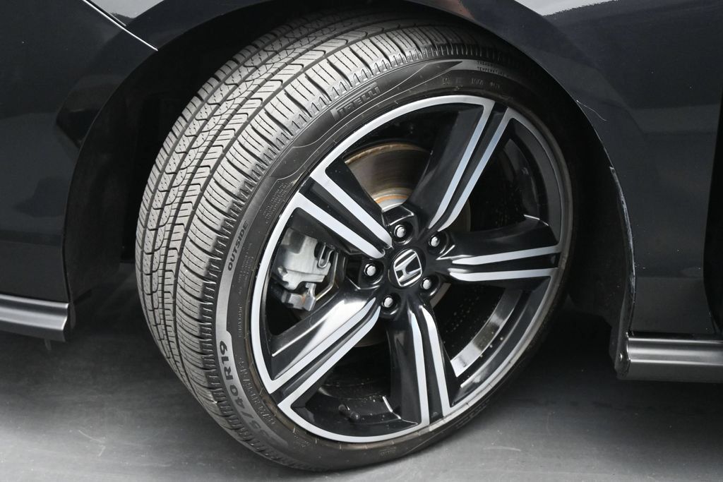 Used 2023 Honda Accord Sport image 16