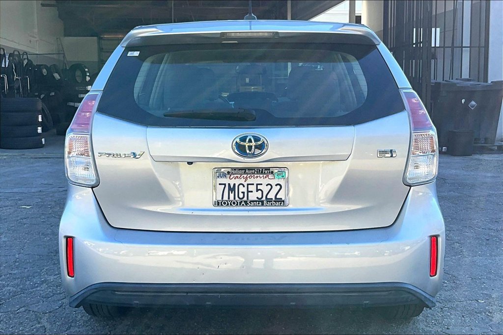 Used 2015 Toyota Prius V Four FWD image 5