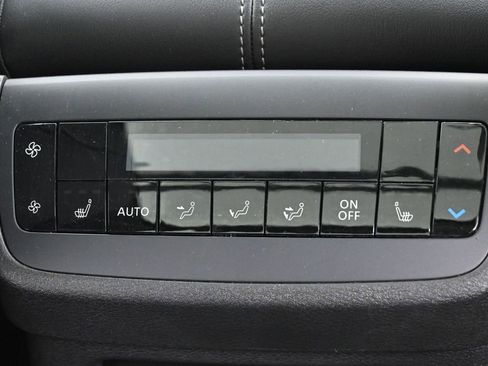 Used 2024 Nissan Pathfinder Platinum w/ Cargo Package AWD/4WD image 29
