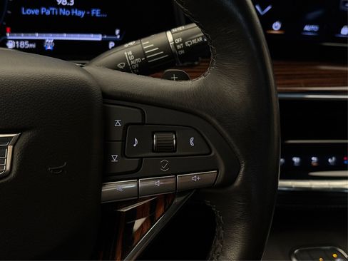 Certified 2024 Cadillac Escalade Premium Luxury image 32