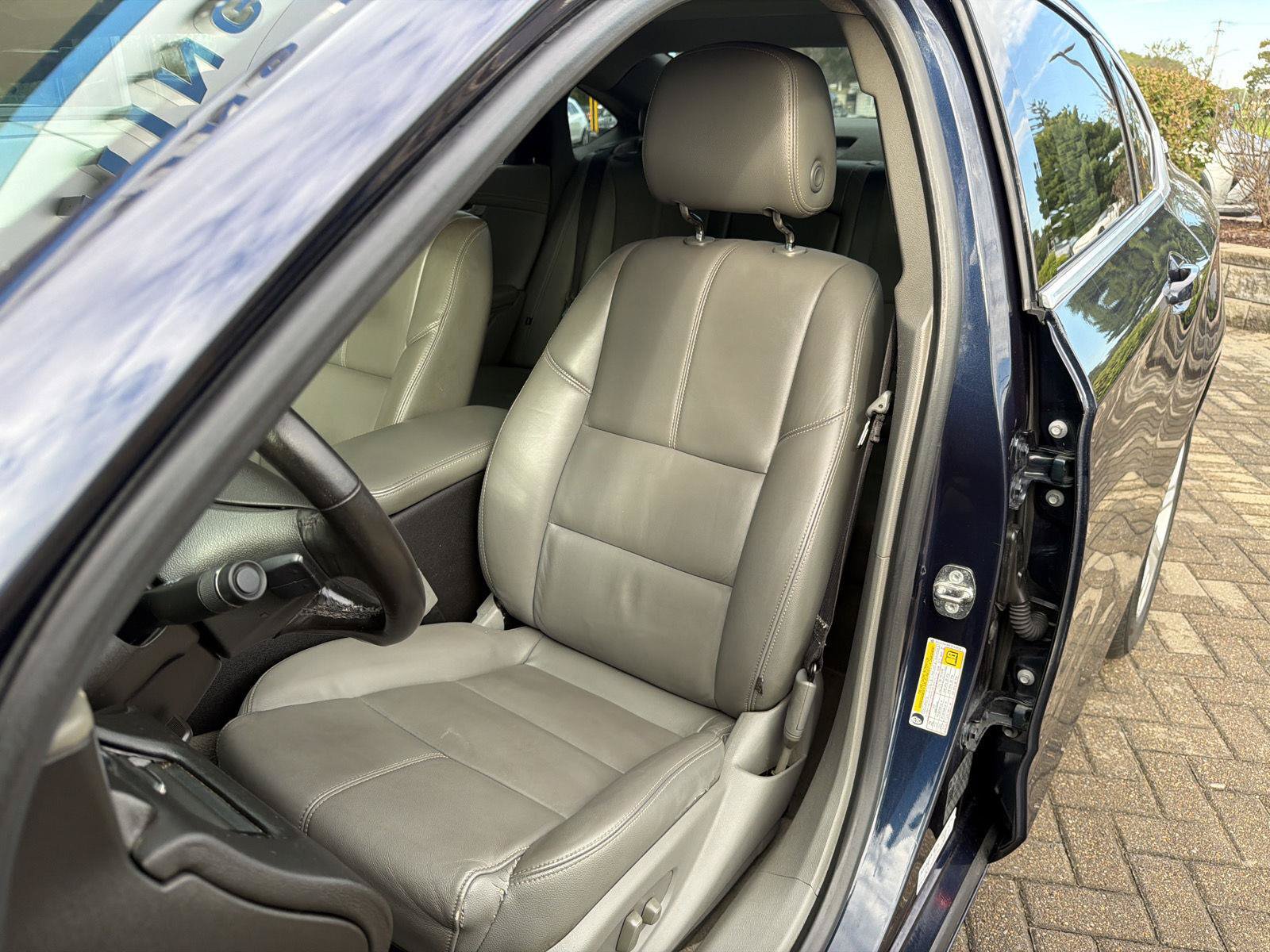 Used 2019 Chevrolet Impala LT w/ Sunroof and Spoiler Package FWD image 13