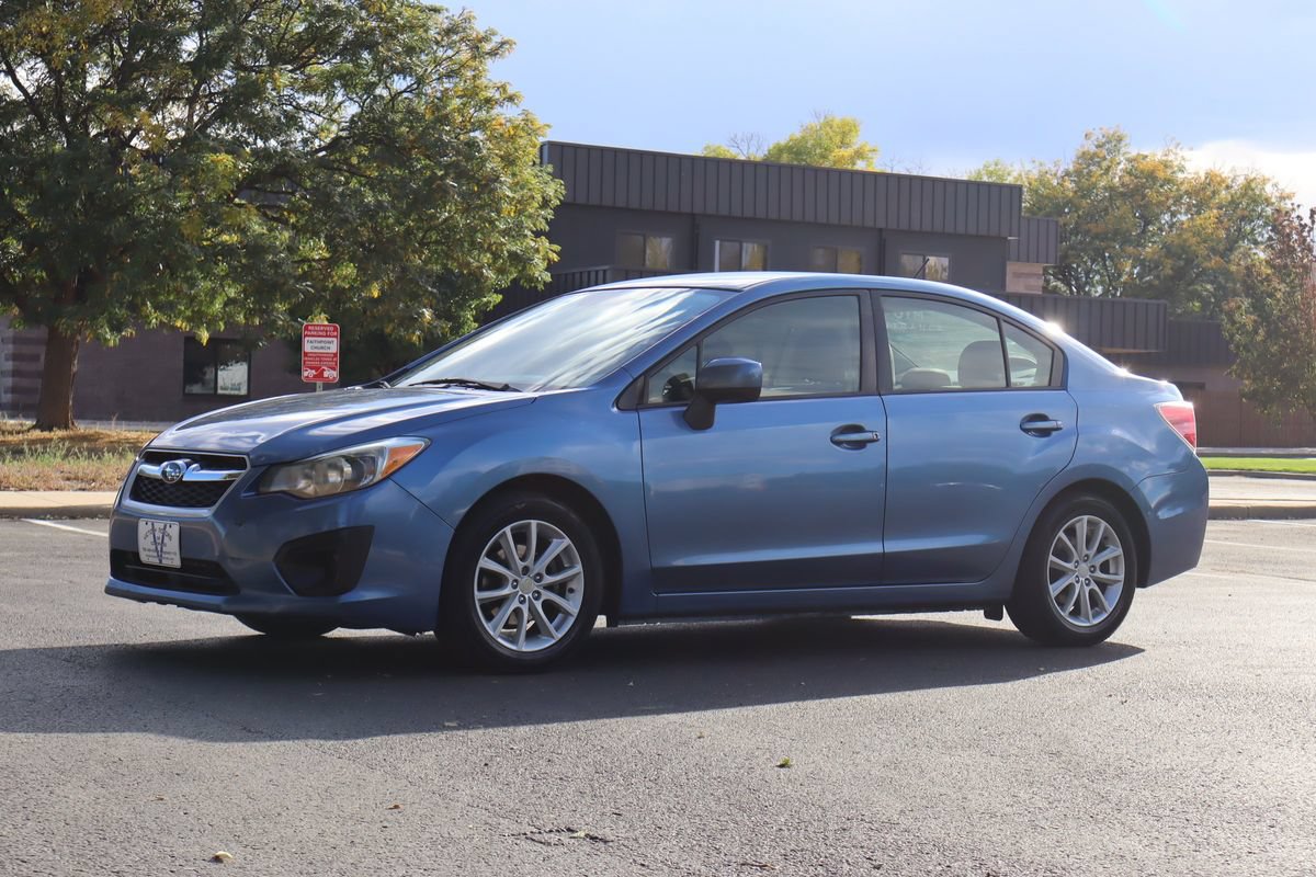 Used 2014 Subaru Impreza 2.0i Premium w/ All-Weather Package w/CVT AWD/4WD image 11