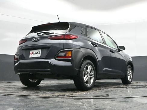 Used 2018 Hyundai Kona SE image 45