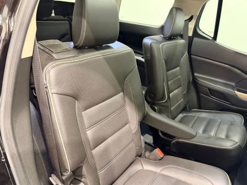 Used 2018 GMC Acadia Denali w/ Technology Package image 25