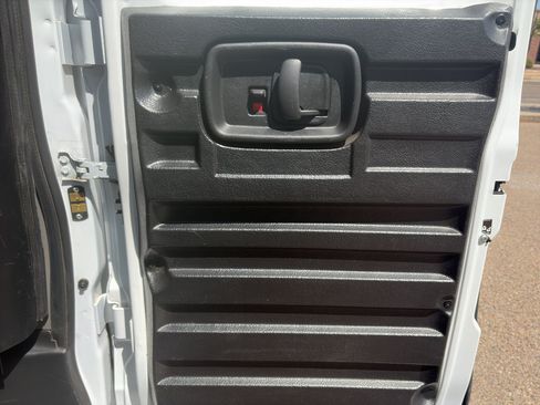 Used 2025 GMC Savana 2500 w/ Driver Convenience Package RWD image 23