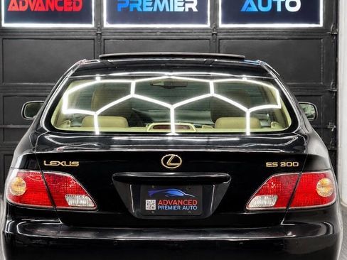 Used 2003 Lexus ES 330 FWD image 4