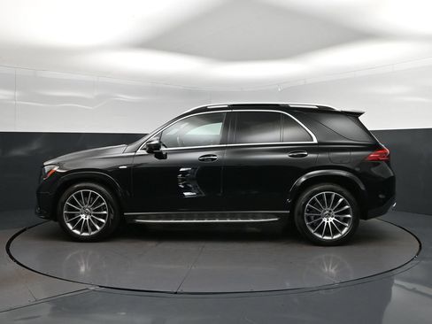 Used 2025 Mercedes-Benz GLE 450e 4MATIC image 4