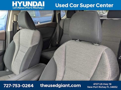 Used 2021 Nissan Rogue SV FWD image 3