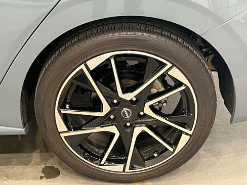 Used 2024 Nissan Sentra SR image 34