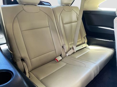 Used 2020 Acura MDX SH-AWD w/ Technology Package image 27