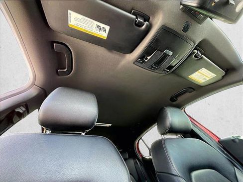 Used 2020 Mercedes-Benz GLA 250 4MATIC image 17