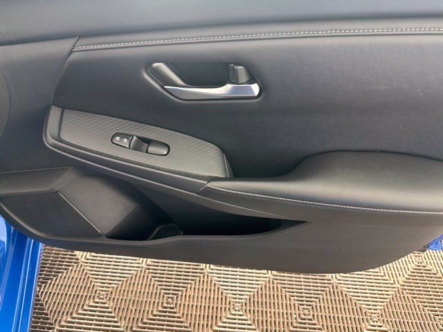 Used 2024 Nissan Sentra SV FWD image 19