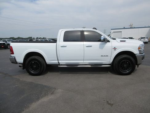 Used 2020 RAM 3500 Laramie AWD/4WD image 4