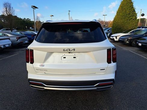 Used 2023 Kia Sorento SX Prestige image 7