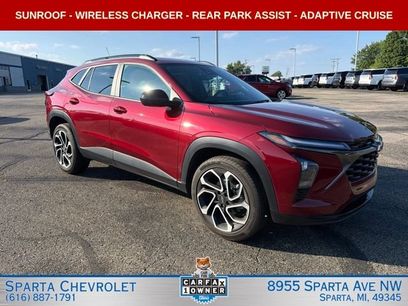Used 2024 Chevrolet Trax RS w/ Sunroof Package