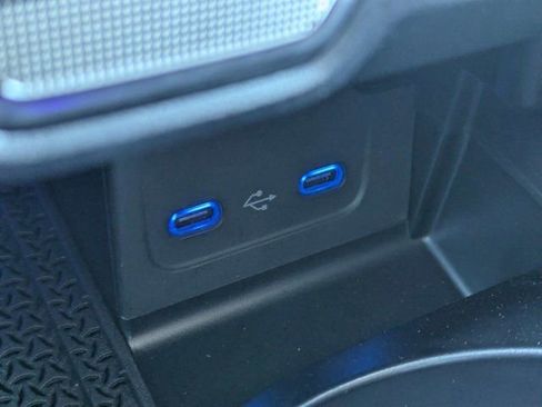 Used 2026 Mercedes-Benz C 300 Sedan image 16