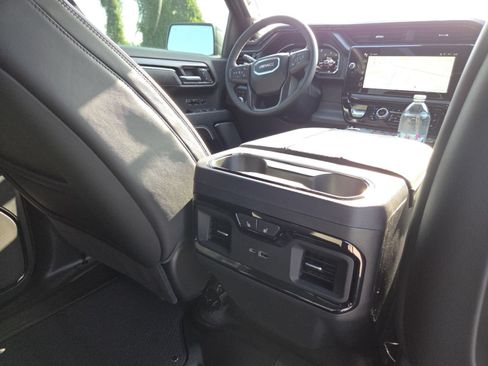 New 2026 GMC Sierra 1500 AT4X AWD/4WD image 28