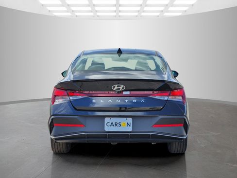New 2025 Hyundai Elantra Sport image 6
