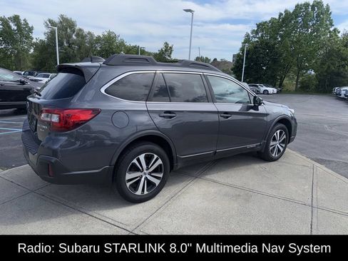 Used 2018 Subaru Outback 3.6R Limited AWD/4WD image 5