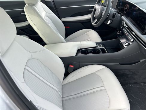 New 2026 Hyundai Sonata SEL image 11