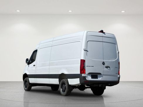 New 2026 Mercedes-Benz Sprinter 2500 image 4