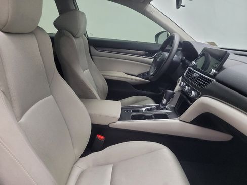 Used 2019 Honda Accord LX image 21