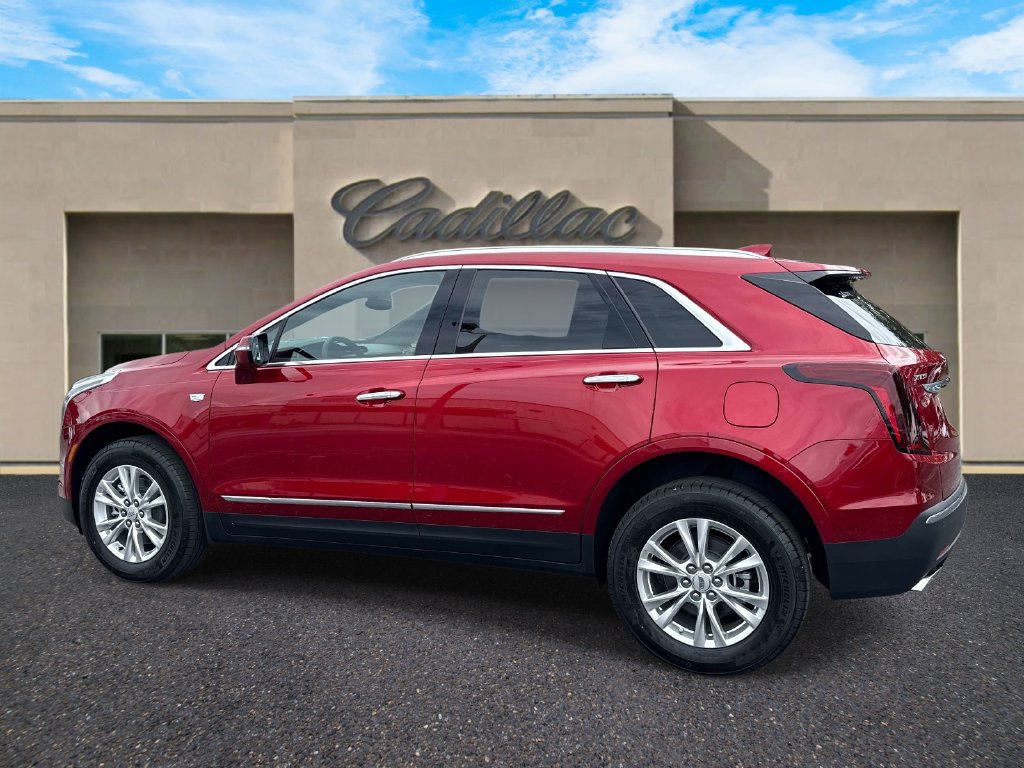 New 2026 Cadillac XT5 Luxury w/ LPO, Floor Liner Package FWD image 6