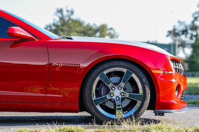 Used 2011 Chevrolet Camaro SS w/ RS Package RWD image 11