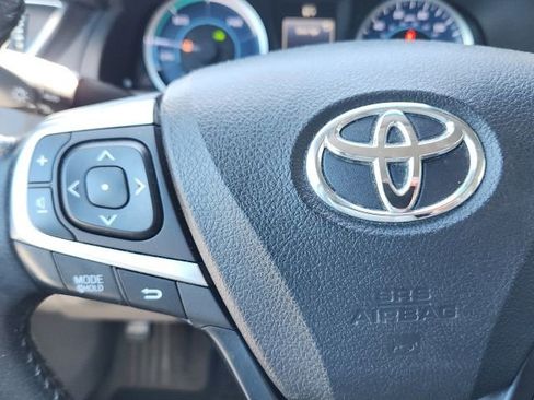 Used 2015 Toyota Camry XLE FWD image 17