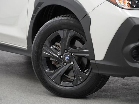 Used 2024 Subaru Crosstrek 2.0i AWD/4WD image 30