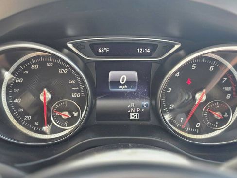Used 2019 Mercedes-Benz GLA 250 w/ Convenience Package image 17