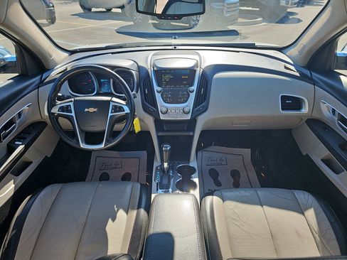 Used 2017 Chevrolet Equinox Premier FWD image 10