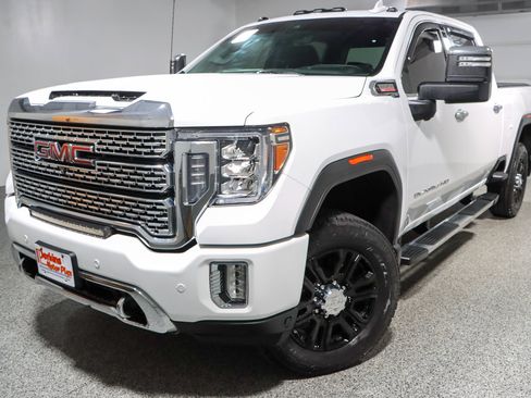 Used 2021 GMC Sierra 2500 Denali w/ Technology Package AWD/4WD image 34