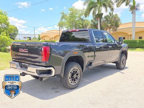 New 2026 GMC Sierra 2500 SLT AWD/4WD image 4