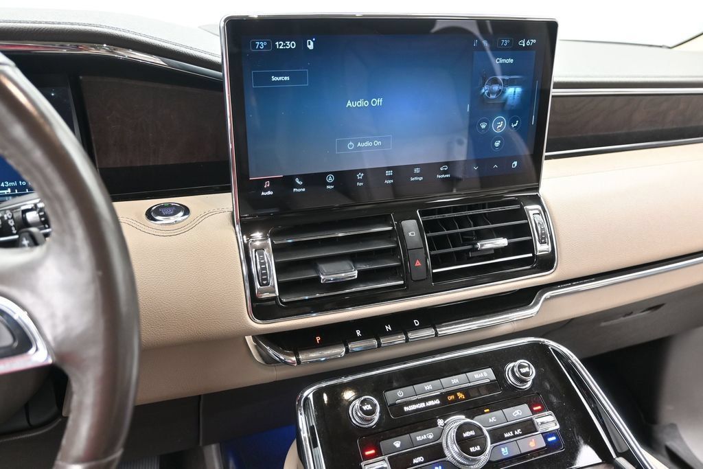 Used 2022 Lincoln Navigator L Reserve AWD/4WD image 24