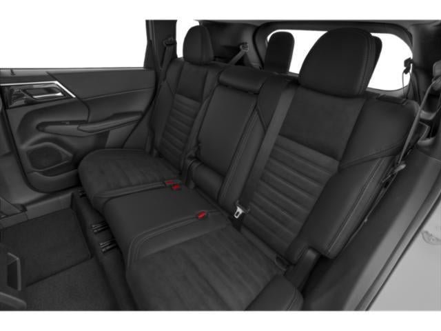 Used 2023 Mitsubishi Outlander SE Black Edition AWD/4WD image 13