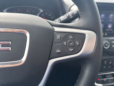 Used 2023 GMC Terrain SLT w/ Elevation Edition image 22