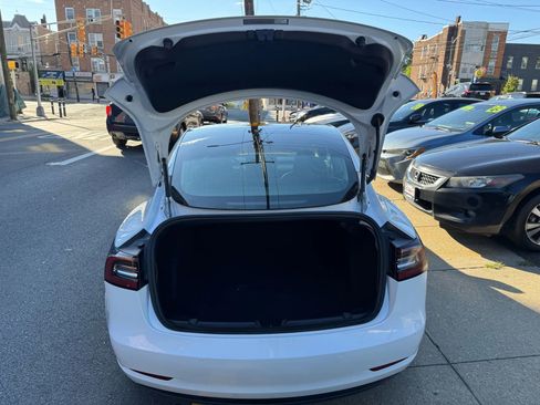 Used 2020 Tesla Model 3 Long Range image 30